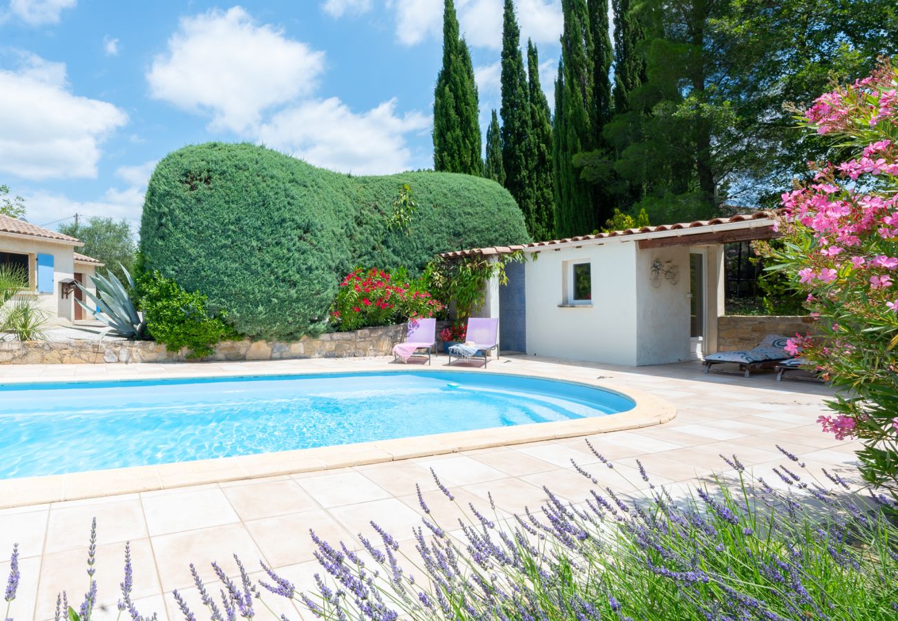 Villa in Saint-Césaire-de-Gauzignan - 30VIGNES · Vignes