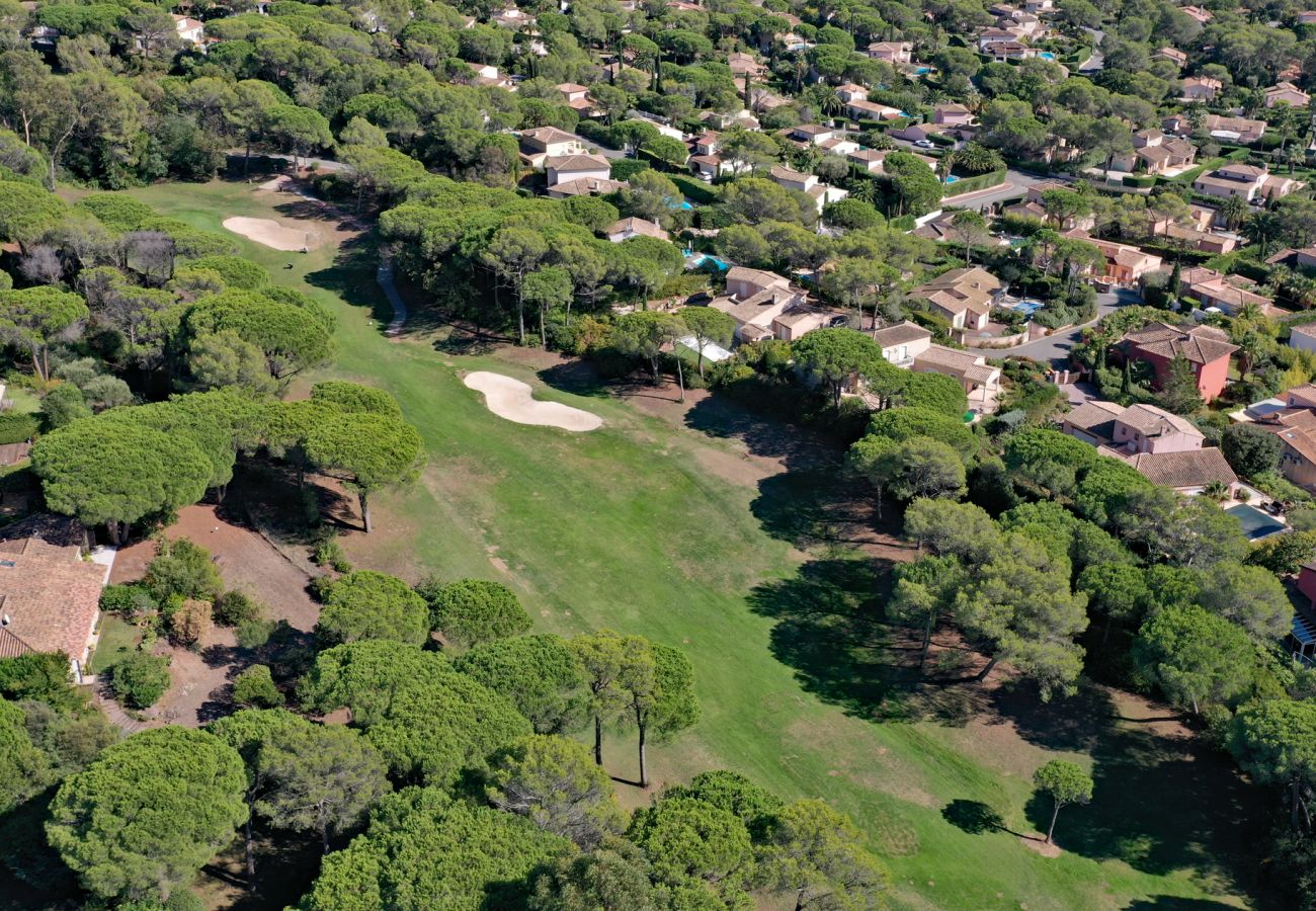 Villa à Saint Raphael - 83VAGU - Du Golf