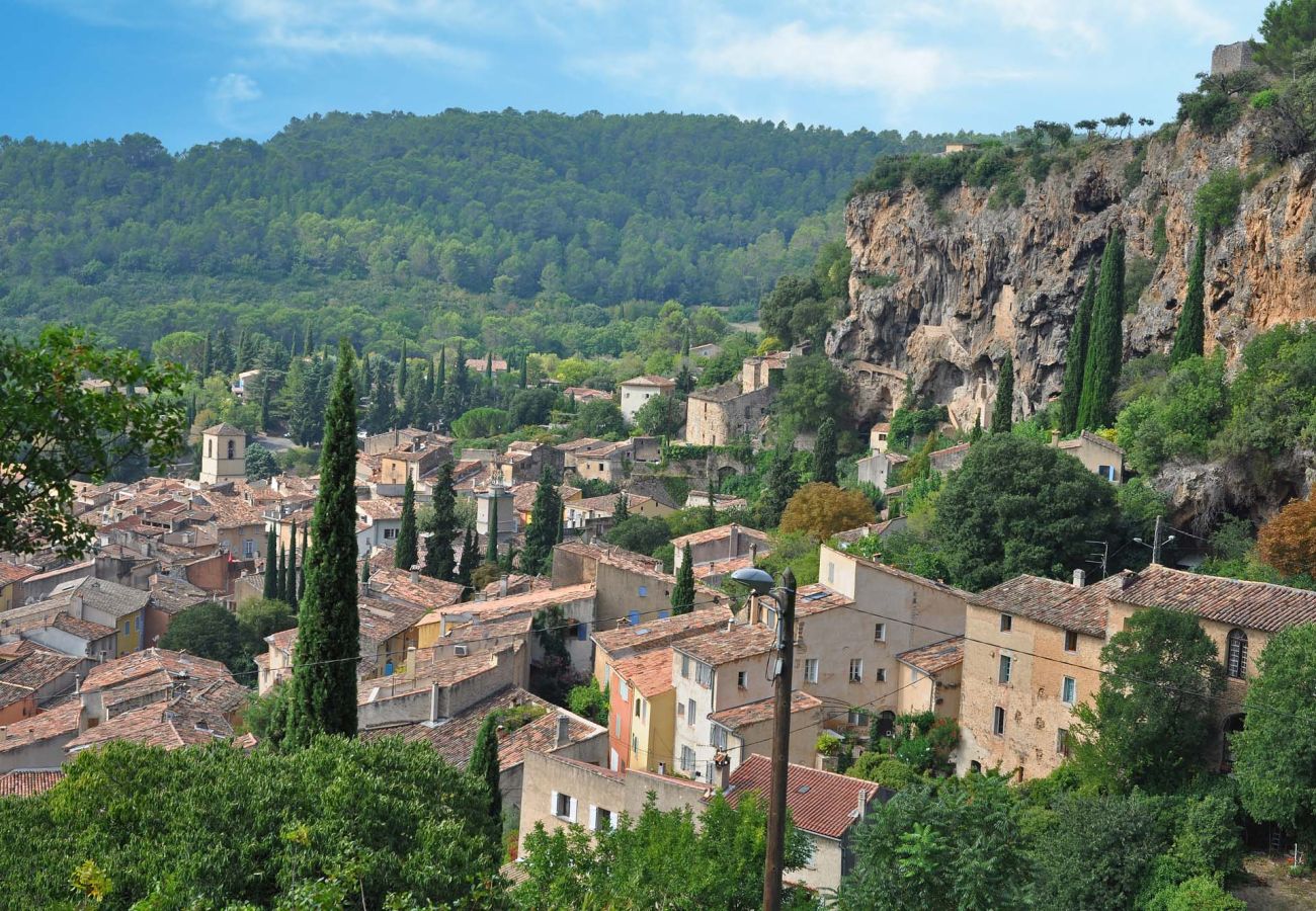 Villa à Cotignac - La Bergerie Caseneuve Un Refuge Intemporel en Provence