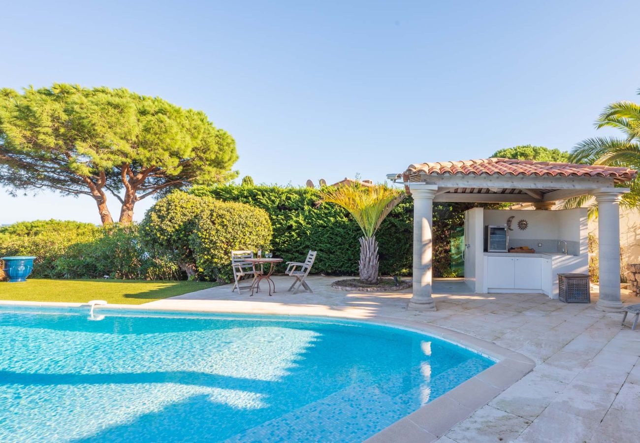 Villa in Sainte-Maxime - 83OVAS Olivetto